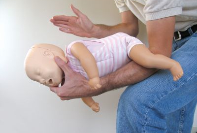First aid for children. Respiratory tract obstruction in infants